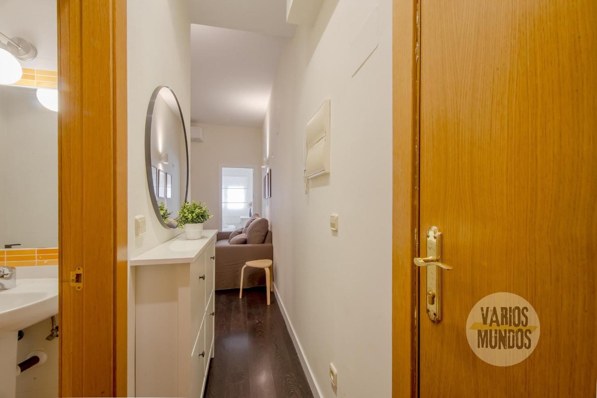 Tiny Apt Para 3Pax En La Plaza De Chueca Madrid Exterior foto